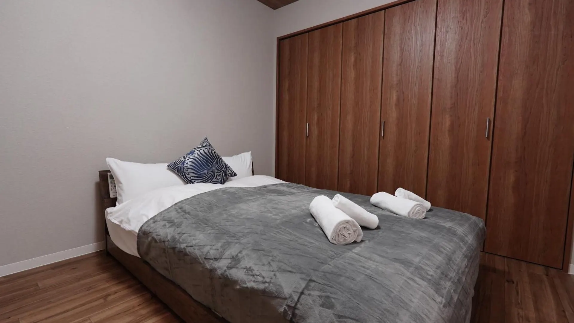 Kuromon Royal Ueno Apartment Osaka Rum i privatbostad