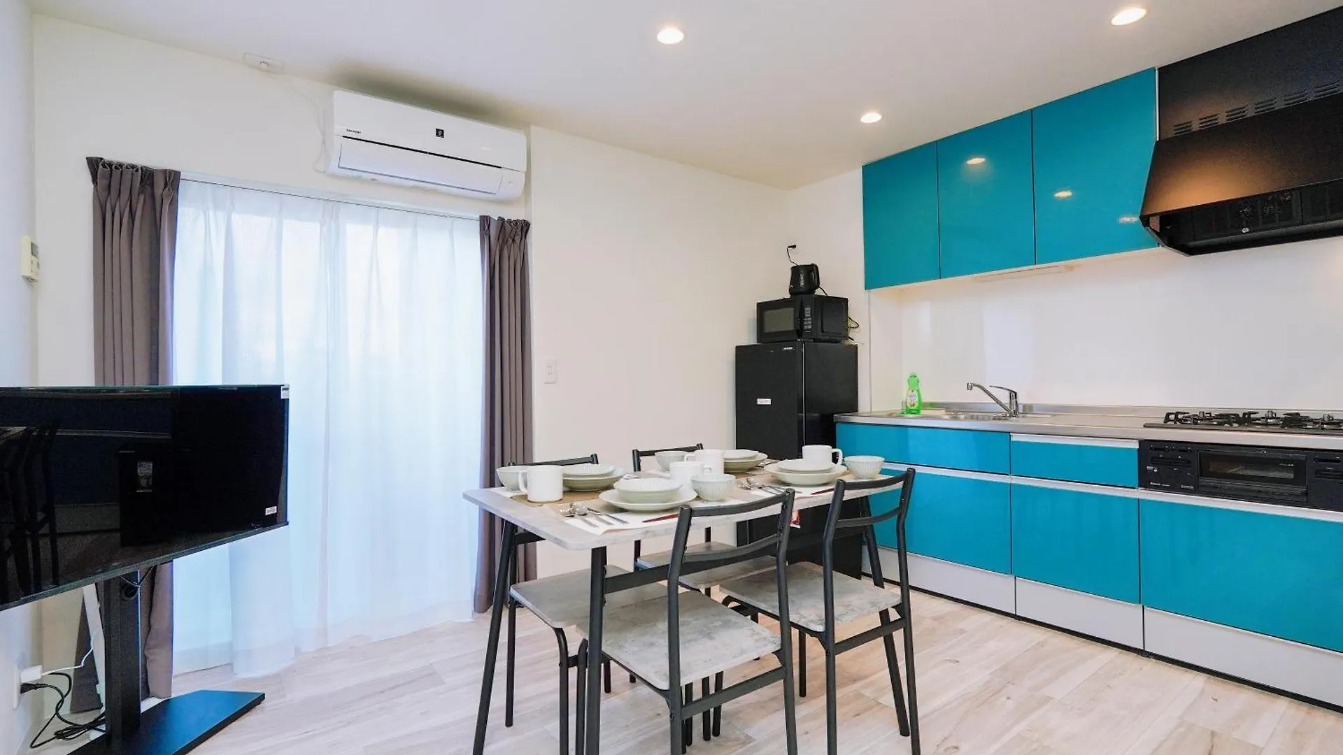 Kuromon Royal Ueno Apartment Osaka 0*,